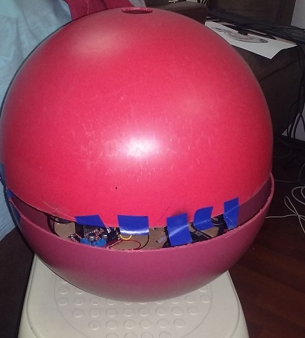 Look inside the BB8 robot sphere